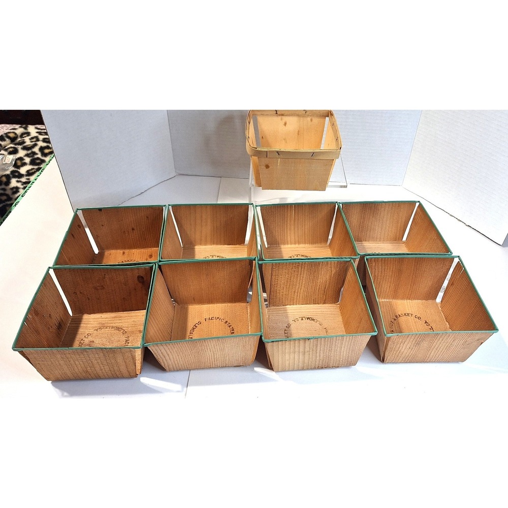 9 Vintage Pacific States Box & Basket Co Wood Berry Baskets Teal Green Rim Pint